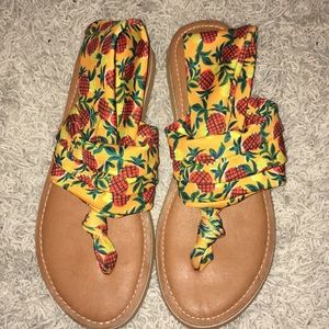 Pineapple soft strap Sandals